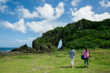 Frauen beten am Mifuga